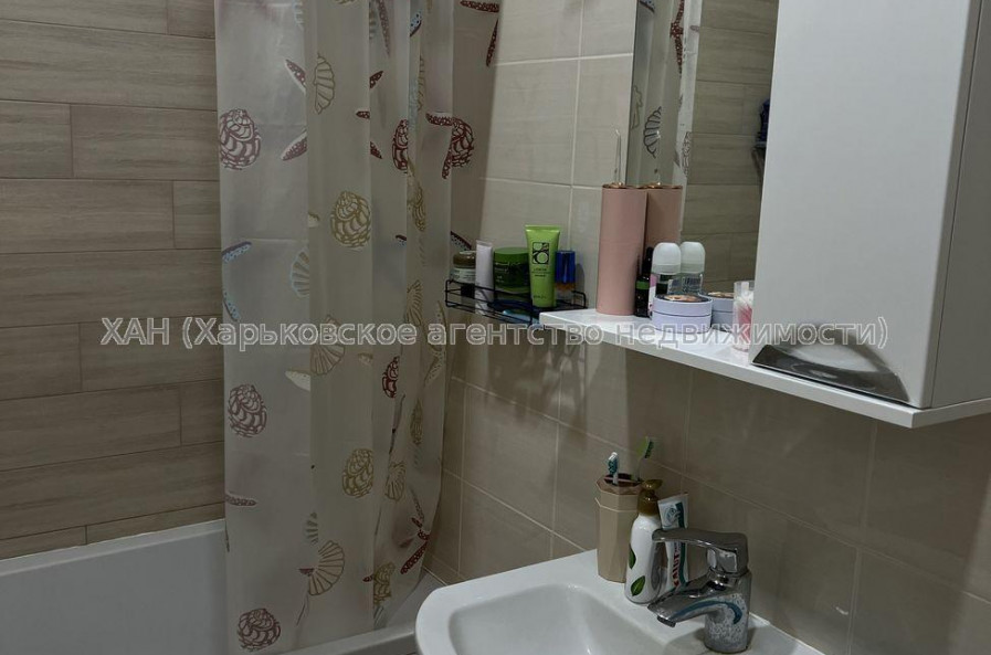 Продам квартиру, Победы просп. , 1  ком., 42 м², евроремонт 