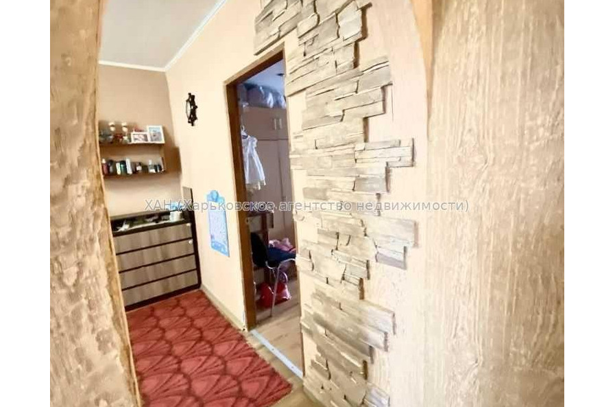 Продам квартиру, Владислава Зубенко ул. , 2  ком., 45 м², косметический ремонт 