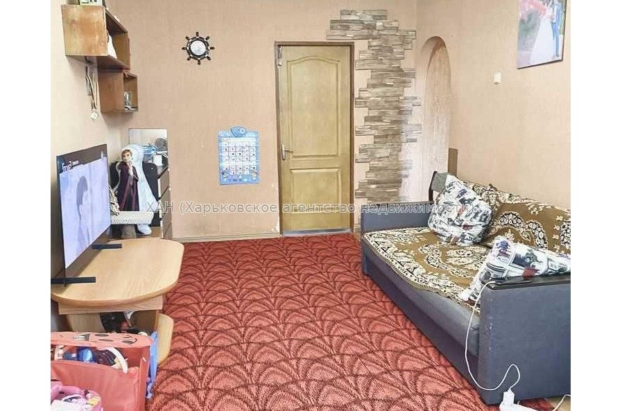 Продам квартиру, Владислава Зубенко ул. , 2  ком., 45 м², косметический ремонт 