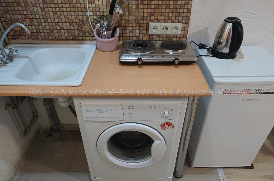 Сдам квартиру, Мира ул. , 1  ком., 18 м², косметический ремонт 