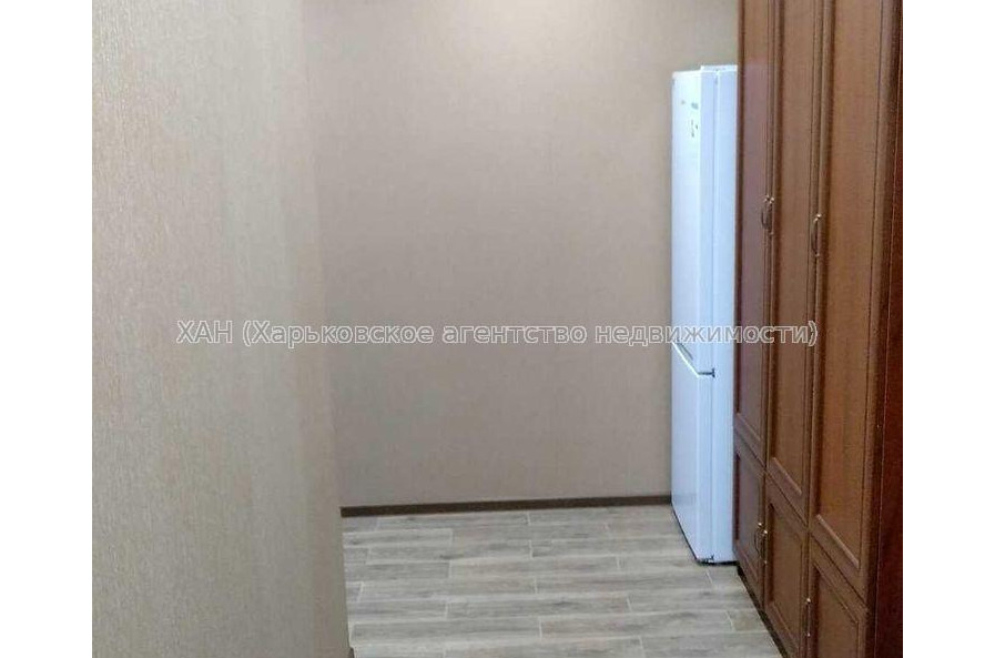 Продам квартиру, Домостроительная ул. , 1 кім., 41 м², капитальный ремонт 