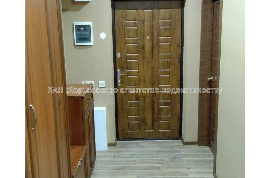 Продам квартиру, Домостроительная ул. , 1 кім., 41 м², капитальный ремонт 