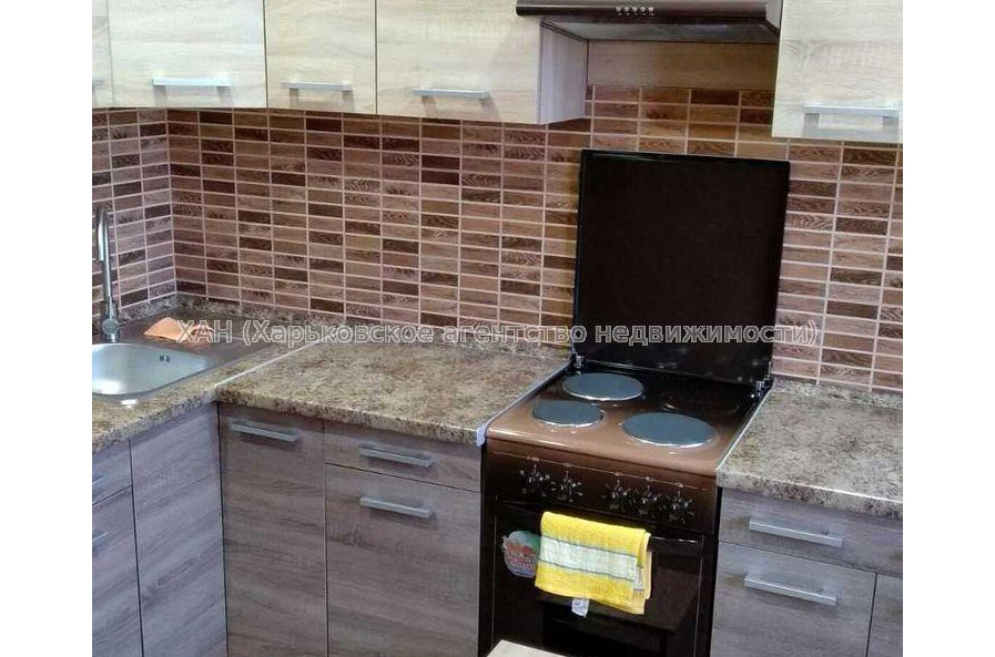 Продам квартиру, Домостроительная ул. , 1 кім., 41 м², капитальный ремонт 