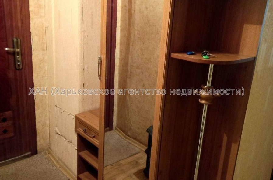 Продам квартиру, Матросова Александра ул. , 3 кім., 61 м², капитальный ремонт 