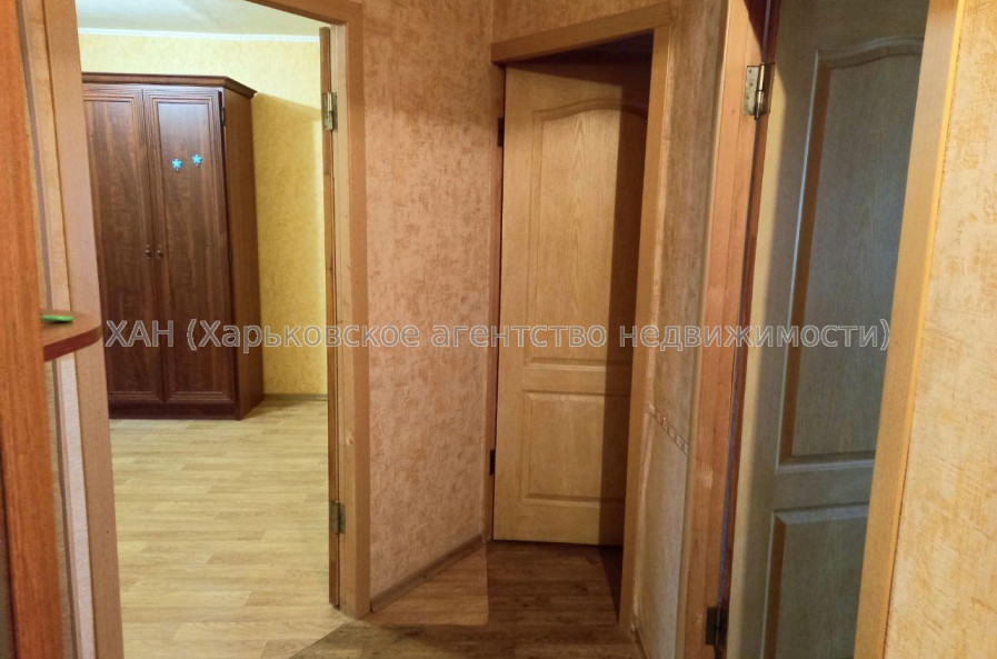 Продам квартиру, Матросова Александра ул. , 3 кім., 61 м², капитальный ремонт 