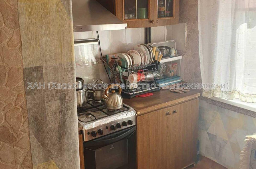 Продам квартиру, 3  ком., 65.90 м², советский ремонт 