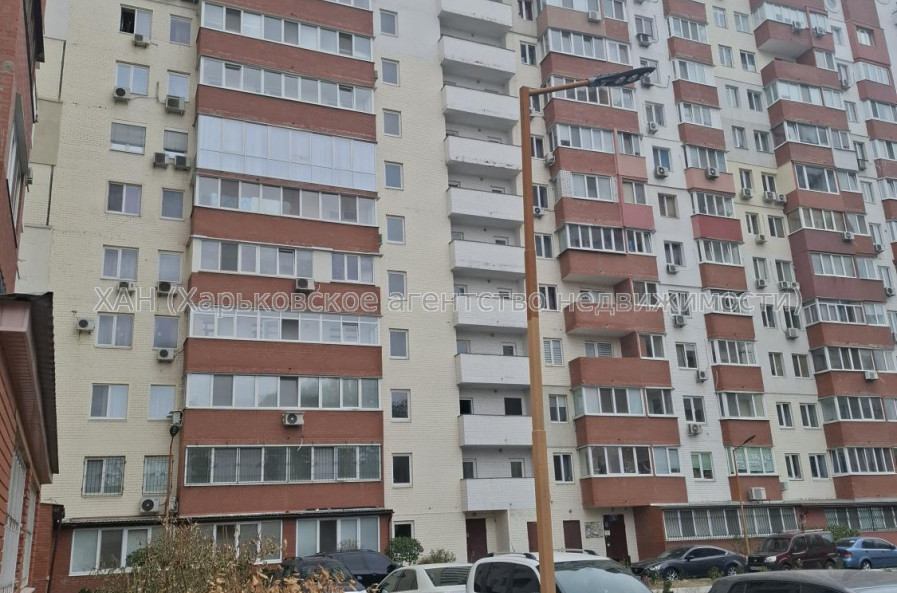 Продам квартиру, Тракторостроителей просп. , 1  ком., 50.40 м², капитальный ремонт 