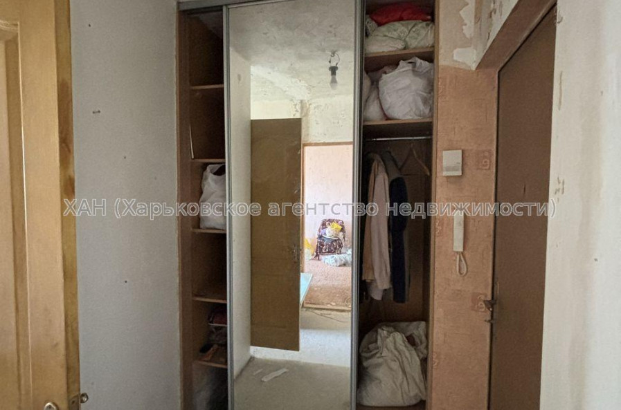 Продам квартиру, Дмитрия Антоновича бул. , 1  ком., 32 м², без ремонта 