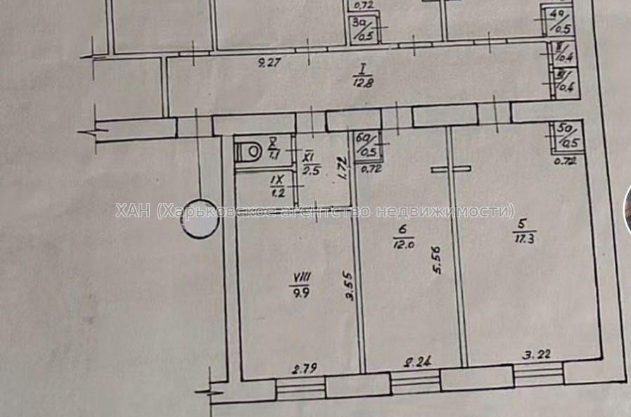 Продам квартиру, Защитников Неба ул. , 5 кім., 100 м², советский ремонт 