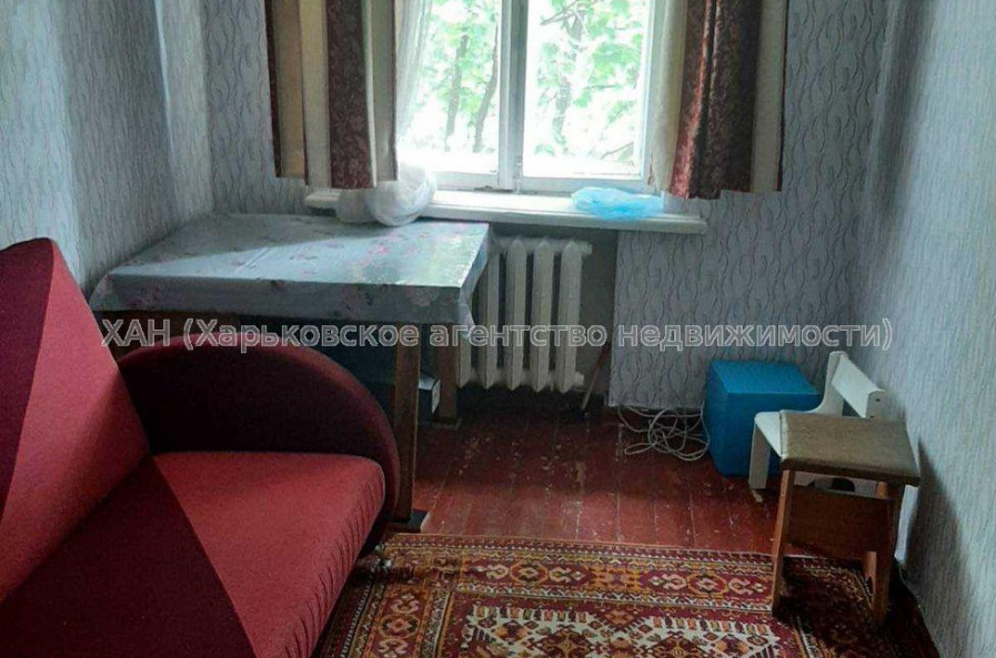 Продам квартиру, 5 кім., 100 м², советский ремонт 