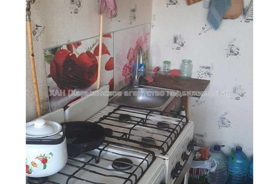 Продам квартиру, 5 кім., 100 м², советский ремонт 