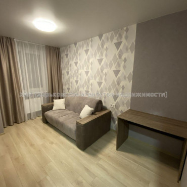 Продам квартиру, Шевченковский пер. , 1  ком., 33 м², евроремонт 