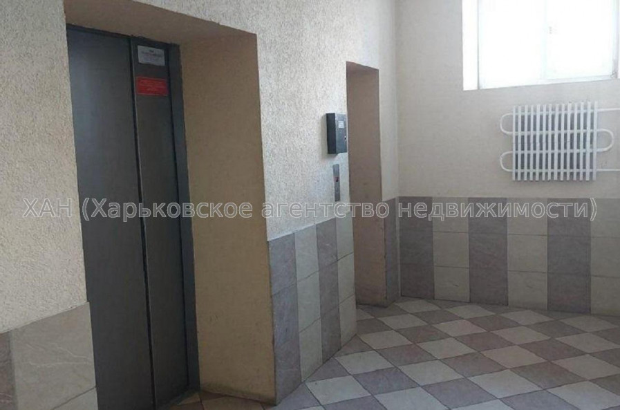 Продам квартиру, Аэрокосмический пр. , 2  ком., 54 м², капитальный ремонт 