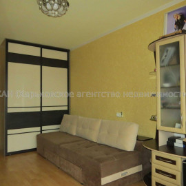 Продам квартиру, Амосова ул. , 3  ком., 65.90 м², евроремонт