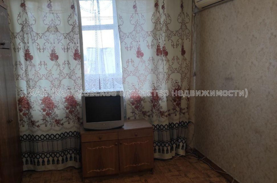 Продам квартиру, Мира пер. , 1  ком., 33 м², без ремонта 