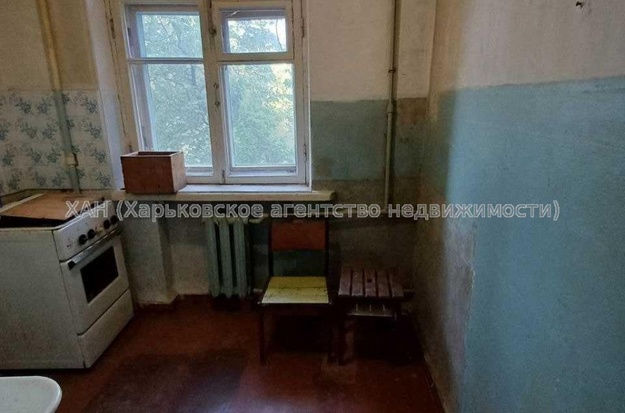 Продам квартиру, Косарева ул. , 2  ком., 40.90 м², советский ремонт 