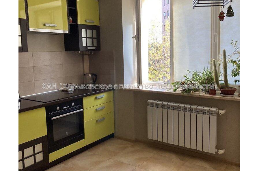 Продам квартиру, Александра Олеся ул. , 2  ком., 56.40 м², авторский дизайн 