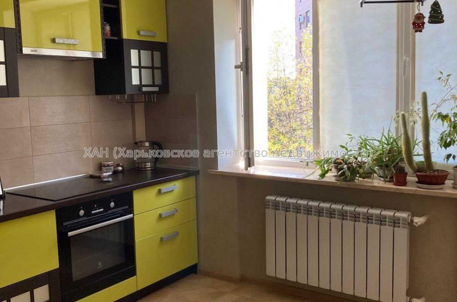 Продам квартиру, Александра Олеся ул. , 2  ком., 56.40 м², авторский дизайн 