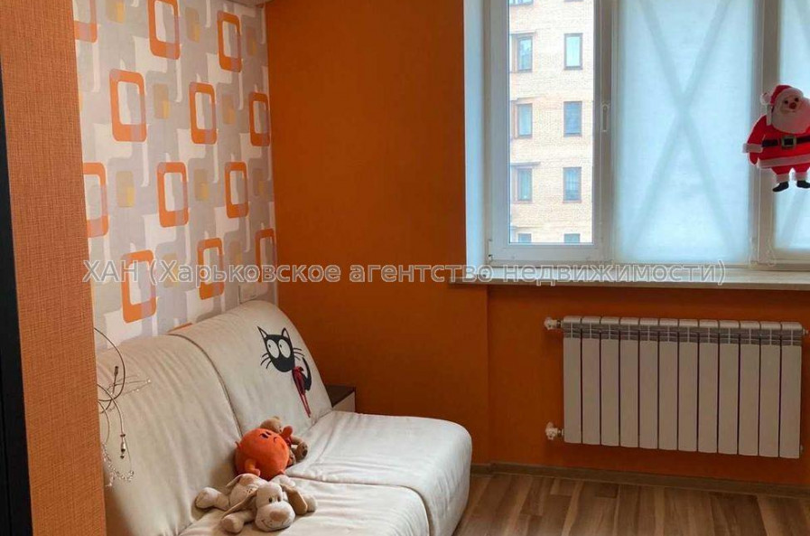 Продам квартиру, Александра Олеся ул. , 2 кім., 56.40 м², авторский дизайн 