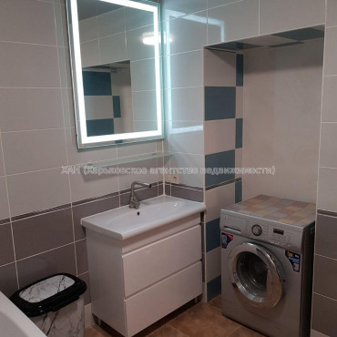 Продам квартиру, Барабашова академика ул. , 3  ком., 120 м², евроремонт 