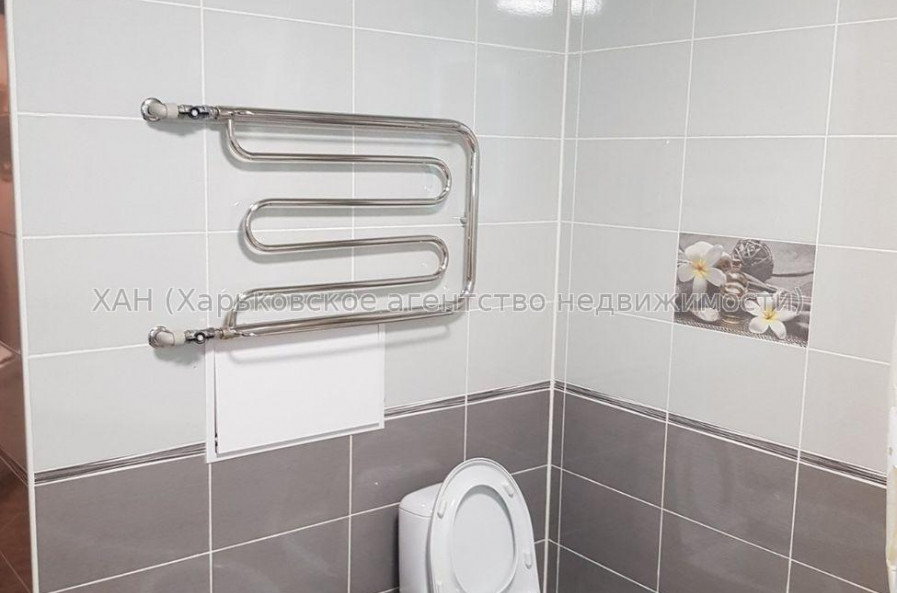 Продам квартиру, Барабашова академика ул. , 3 кім., 120 м², евроремонт 