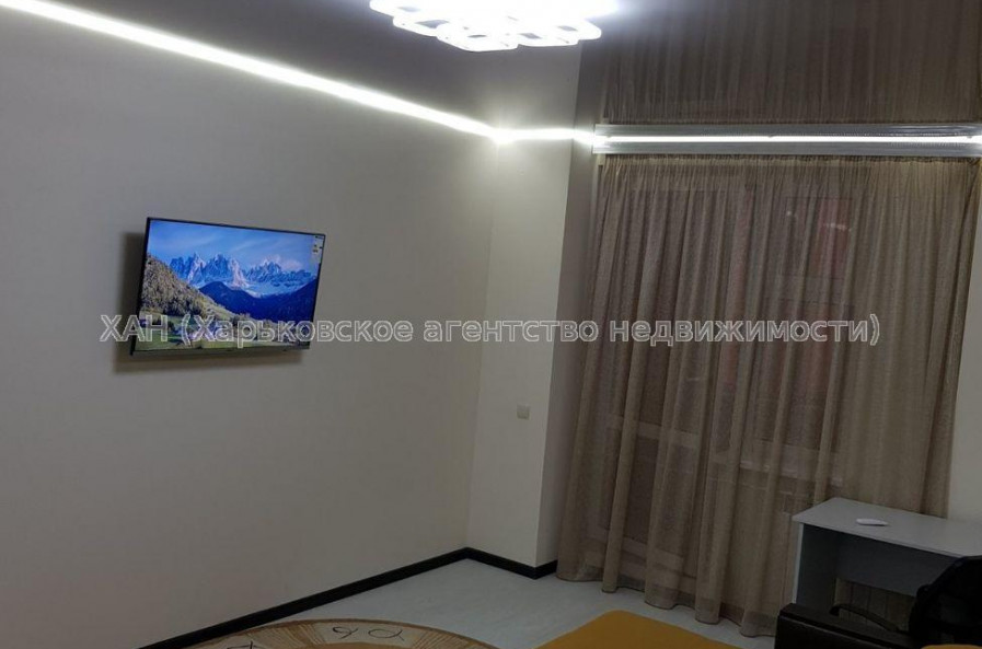 Продам квартиру, Барабашова академика ул. , 3 кім., 120 м², евроремонт 