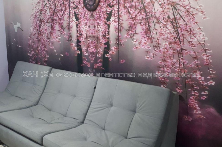 Продам квартиру, Барабашова академика ул. , 3 кім., 120 м², евроремонт 