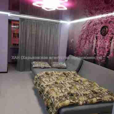 Продам квартиру, Барабашова академика ул. , 3 кім., 120 м², евроремонт 