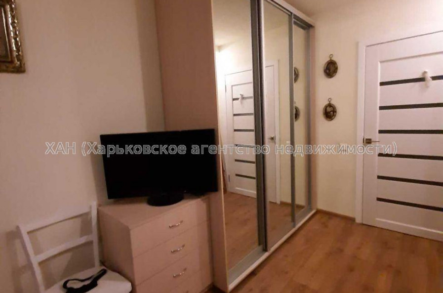 Продам квартиру, 23 Августа ул. , 2  ком., 43 м², евроремонт 