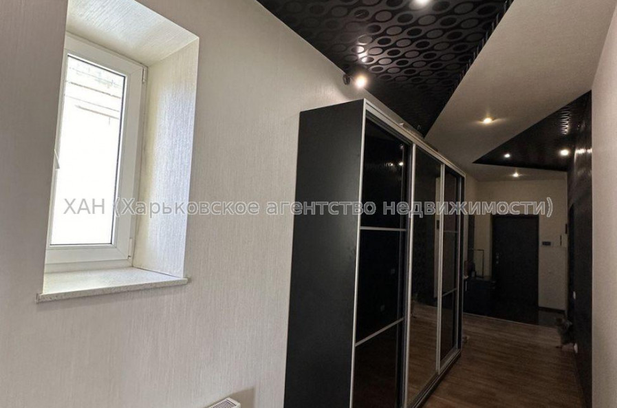 Продам квартиру, Тракторостроителей просп. , 2 кім., 76.80 м², авторский дизайн 