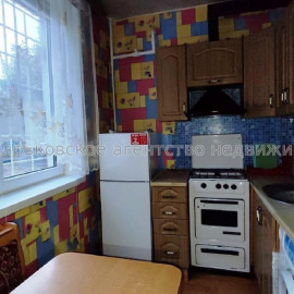 Продам квартиру, Дмитрия Антоновича бул. , д. 4 , 1 кім., 32.50 м², косметический ремонт