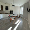 Продам квартиру, Крымская ул. , 3 кім., 70.60 м², евроремонт 