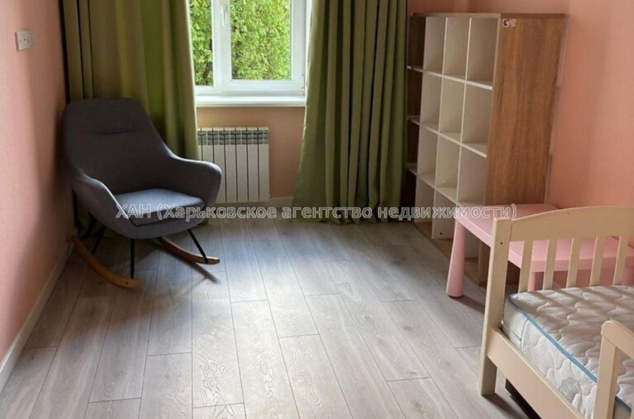 Продам квартиру, Крымская ул. , 3 кім., 70.60 м², евроремонт 