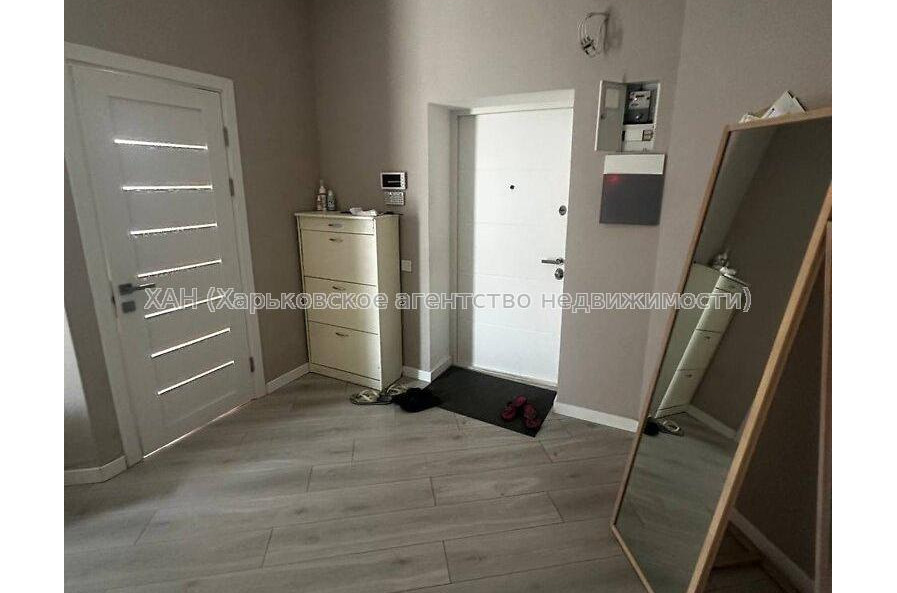 Продам квартиру, Крымская ул. , 3  ком., 70.60 м², евроремонт 