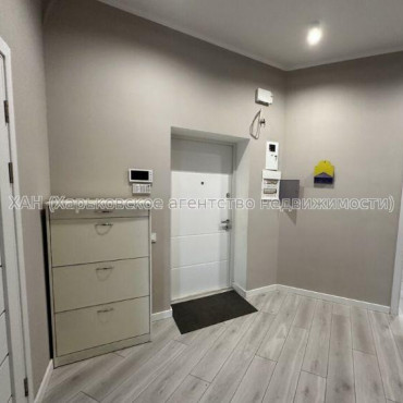 Продам квартиру, Крымская ул. , 3  ком., 70.60 м², евроремонт 