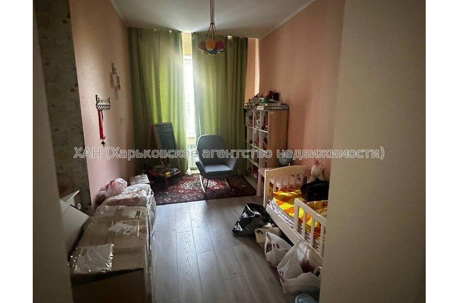 Продам квартиру, Крымская ул. , 3  ком., 70.60 м², евроремонт 