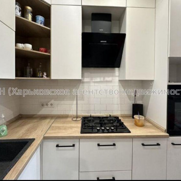 Продам квартиру, Крымская ул. , 3  ком., 70.60 м², евроремонт 