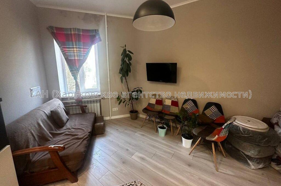 Продам квартиру, Крымская ул. , 3  ком., 70.60 м², евроремонт 