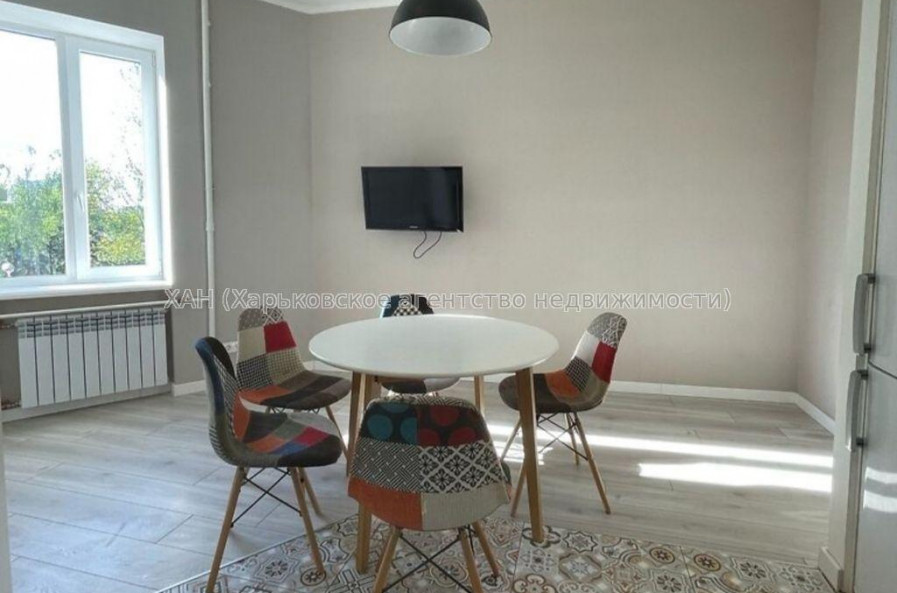 Продам квартиру, Крымская ул. , 3 кім., 70.60 м², евроремонт 