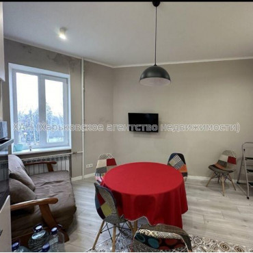 Продам квартиру, Крымская ул. , 3  ком., 70.60 м², евроремонт 