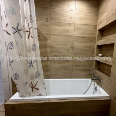 Продам квартиру, Крымская ул. , 3  ком., 70.60 м², евроремонт 