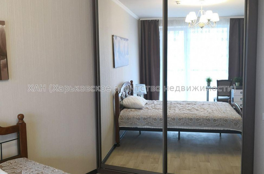 Продам квартиру, Непокоренных ул. , 4 кім., 85.10 м², авторский дизайн 