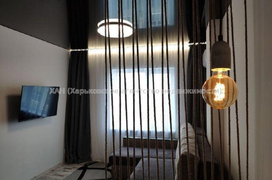 Продам квартиру, Хмельницкого Богдана ул. , 1  ком., 23 м², евроремонт 