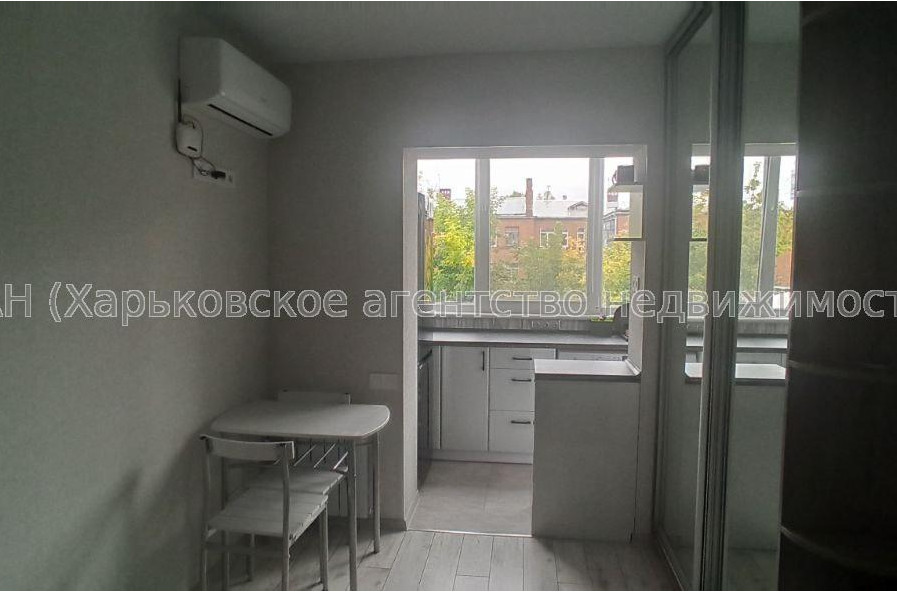 Сдам квартиру, Академиков Ахиезеров ул. , 1  ком., 24 м², евроремонт 