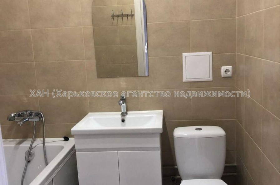 Продам квартиру, Шевченковский пер. , 1 кім., 32 м², евроремонт 