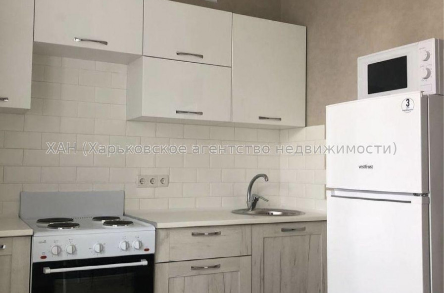 Продам квартиру, Шевченковский пер. , 1 кім., 32 м², евроремонт 