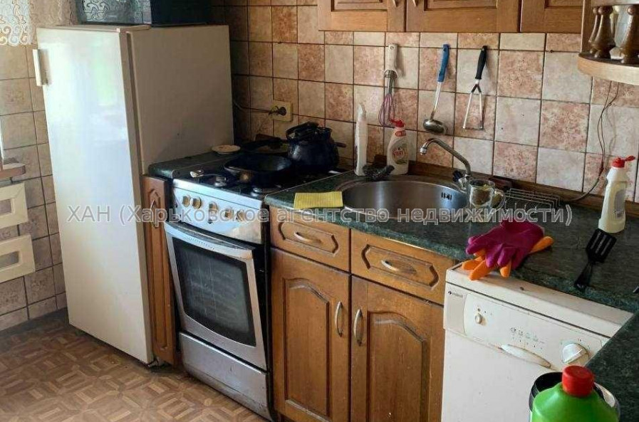 Продам квартиру, Мерефянское шоссе , 2  ком., 48 м², советский ремонт 