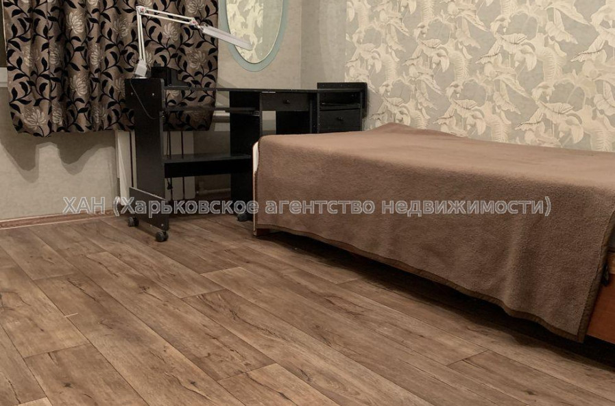 Продам квартиру, Старицкого ул. , 3  ком., 75 м², евроремонт 