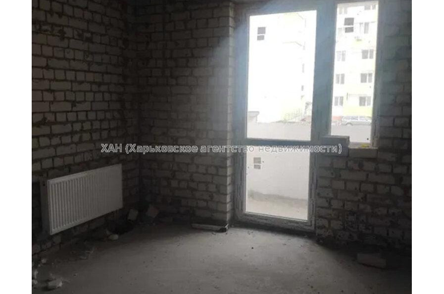 Продам квартиру, Мира ул. , 2  ком., 57 м², без внутренних работ 