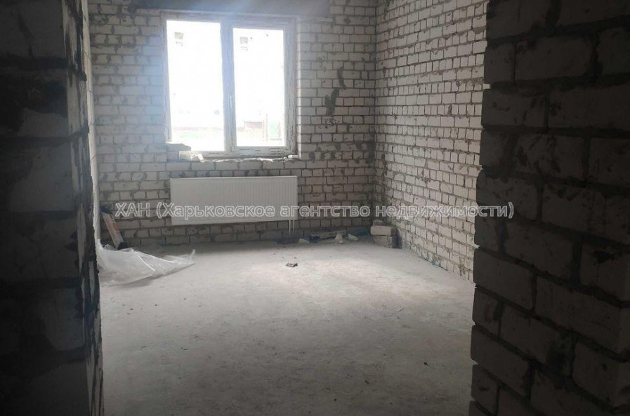 Продам квартиру, Мира ул. , 2  ком., 57 м², без внутренних работ 